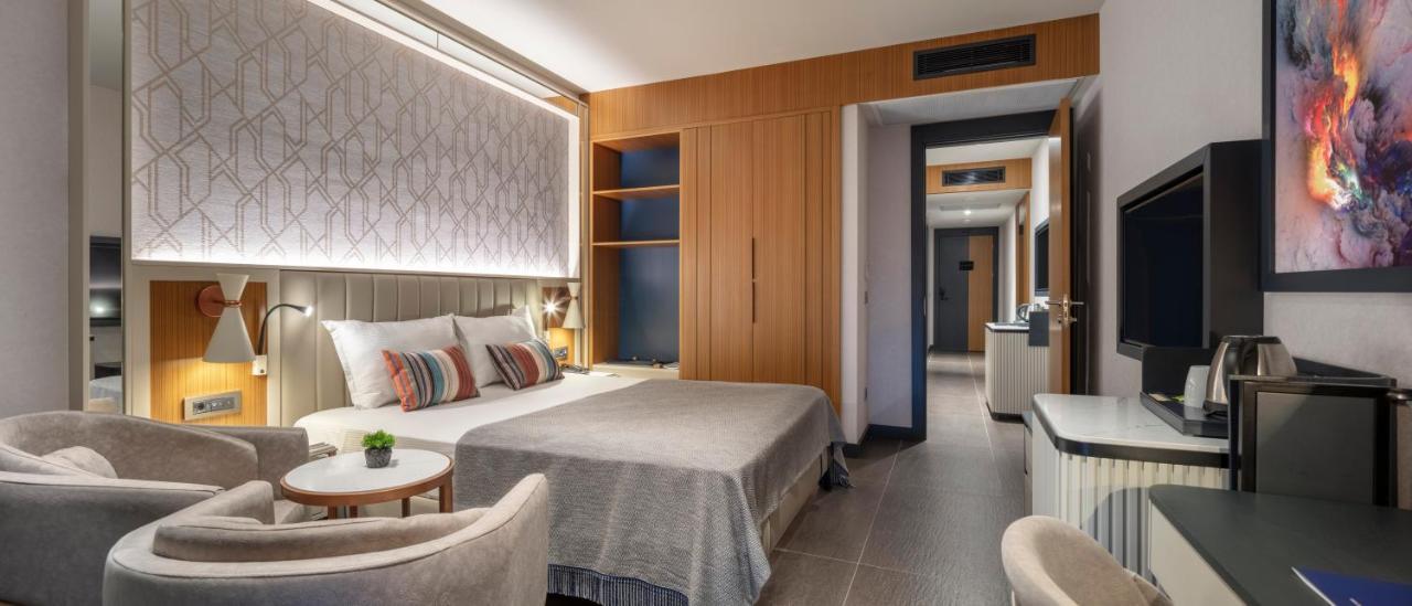 Hotel Mylome Luxury & Okurcalar